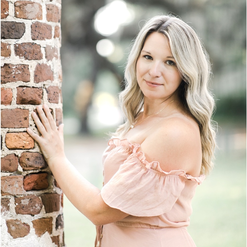 Meet your Posher, Courtney